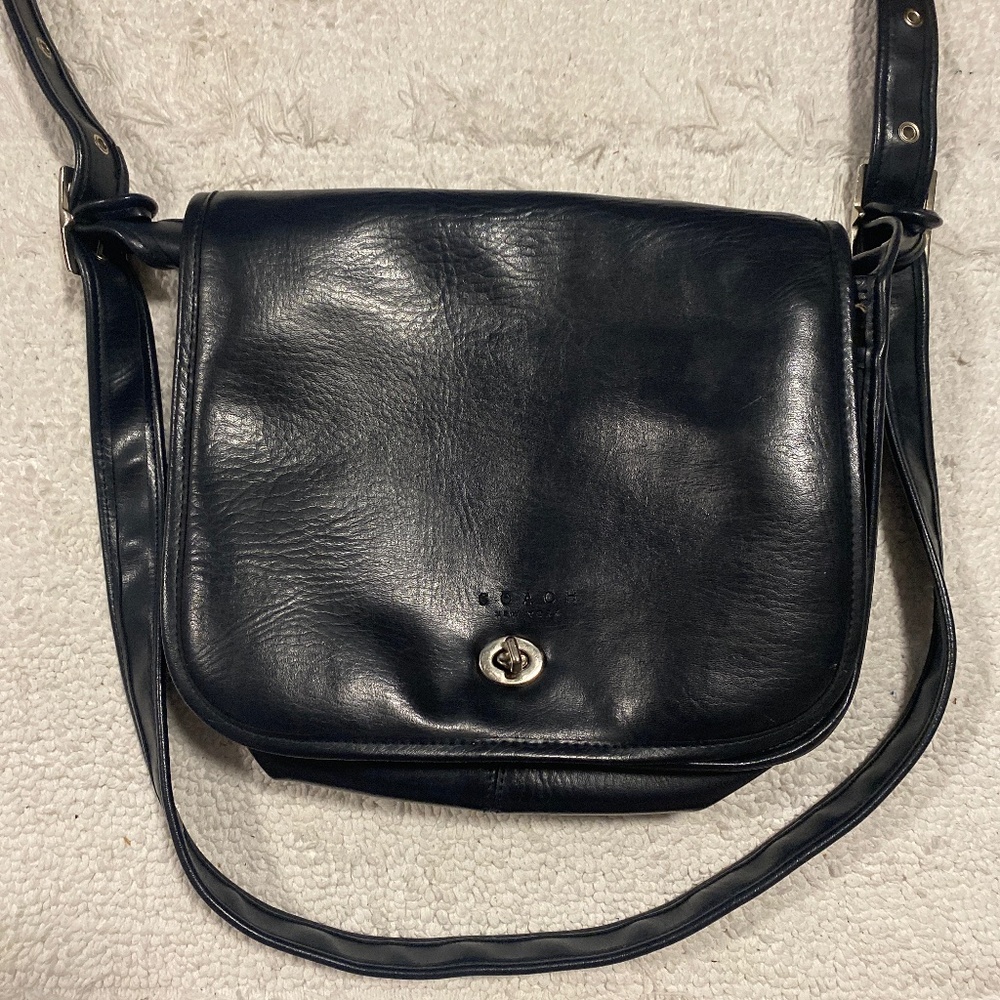 Excellent cond. Coach bag